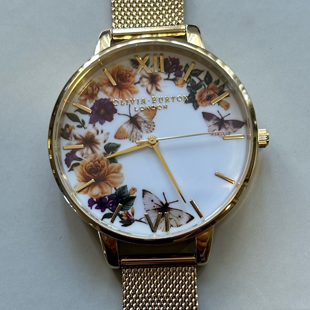 Olivia Burton Enchanted Garden Watch With 38mm White Floral Face & MeshBracelet
